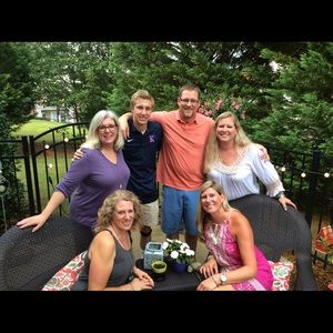 Meet your Posher, Cindy